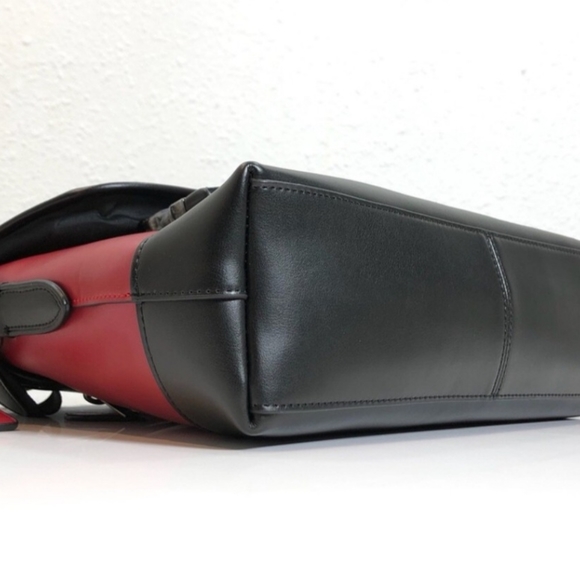 COACH RQANGER MESSENGER IN COLORBLOCK SIGNATURE CANVAS (COACH F79904) - Picture 4 of 13